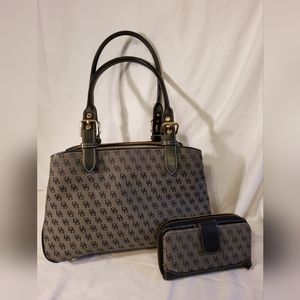 Dooney Bourke bundle Handbag & wallet